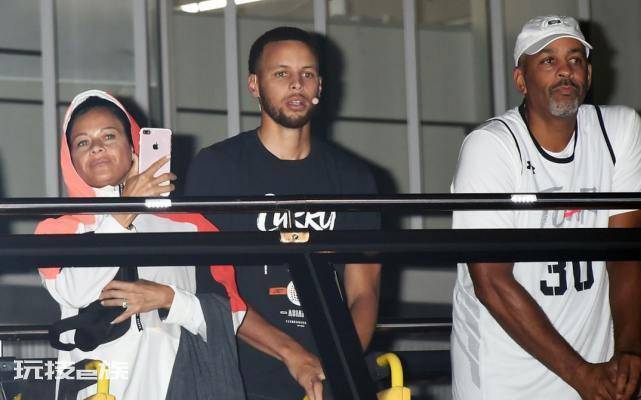 库里父母离婚原因曝光(NBA球员库里父母离婚库里判给谁)-图片4